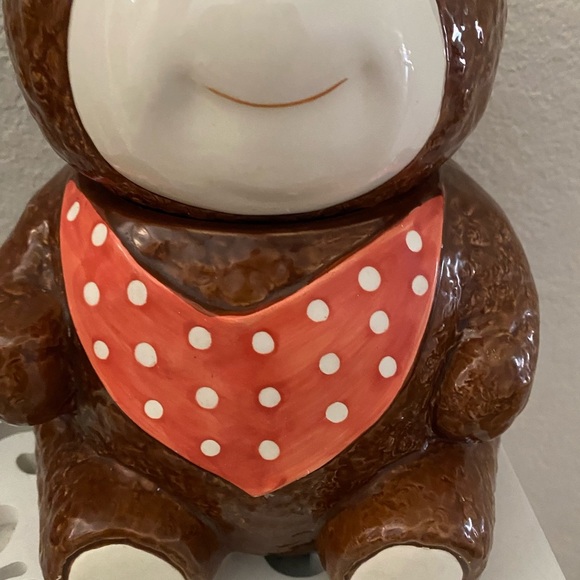 Vintage 1983 Otagiri Ceramic Brown Bear Cookie Jar with Red Polka Dot Bandana - Picture 6 of 16